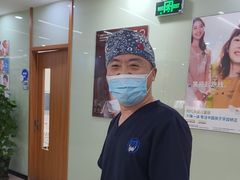 -茂菊口腔连锁(浦东南路店)