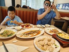 -连鹭海鲜·海肠捞饭·海胆饭(星海店)