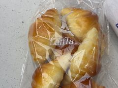 -LanTa蓝塔烘焙(中原万达店)