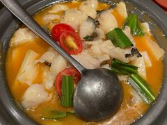 酸汤鱼-云海肴·汽锅鸡·云南代表菜(丁香国际店)