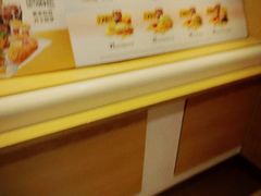 -麦当劳(南京路2店)