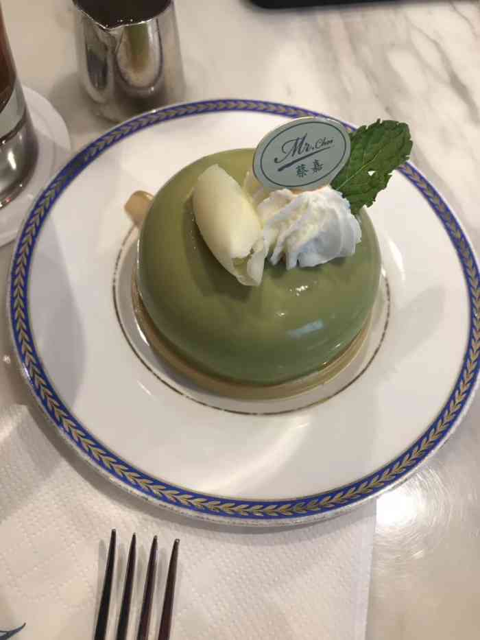 蔡嘉法式甜品(杭州旗舰店)-"西湖是真美,哪怕无时无刻都有那么多人.