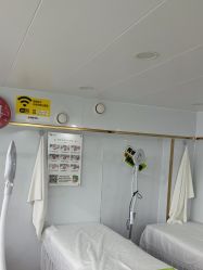 -苗医生专业祛痘·皮肤管理