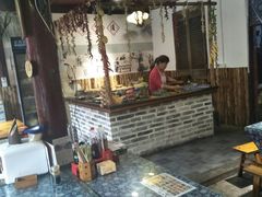 -郑三炮名小吃(公馆老街店)