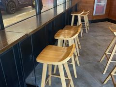 -星巴克臻选(呼和浩特维多利摩尔城店)