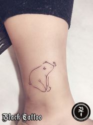 -Black Tattoo Studio