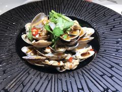 -姜君·千岛湖鱼头馆(浦东大道店)