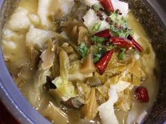 -周鱼小馆石锅酸菜鱼(活力汇店)