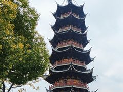 -龙华寺