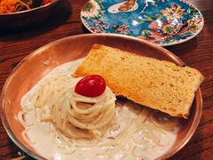-I HOLIC艾豪丽披萨(KKone店)