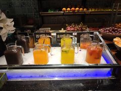 -领鲜活海鲜榴莲自助火锅(东门店)