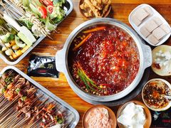红锅-盖帮鳝鱼串串(东郊记忆店)