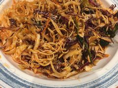 -喝丢一只鞋辣炒海鲜小烧烤(三八广场店)