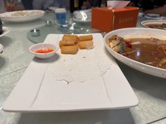 -鑫悦楼煎蟹·16年海鲜大排档