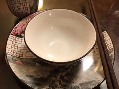餐具摆设-杨记隆府(重庆总店)