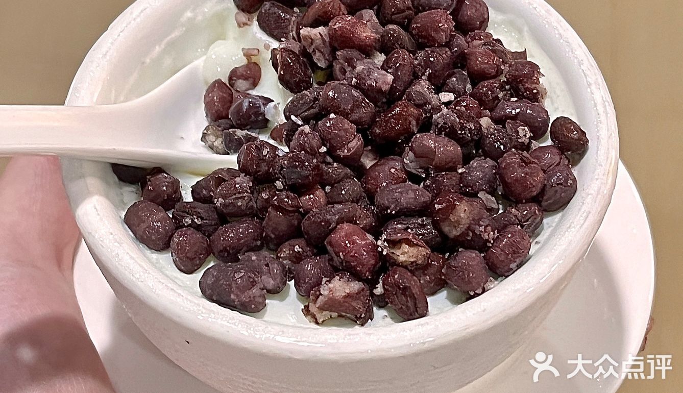 来广州一定要吃的双皮奶！老城区的20年老店