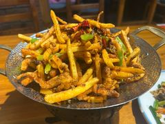干锅鱿鱼须薯条-徐家饭堂(金碧家园店)