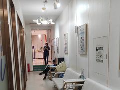 -登特口腔医院(鼓楼东街口店)