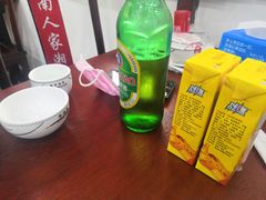 -湖南人家湘菜馆(镇江路店)