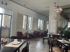 -22ºN BISTRO西餐&酒馆(石奥商业街店)