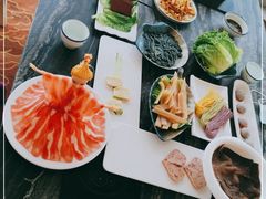 -云中捞高空旋转餐厅(商茂世纪广场店)