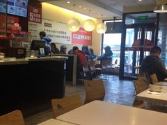 大堂-南城香·饭香串香馄饨香(青年路店)
