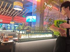 -芸山季·云南山珍菌火锅(人民广场来福士店)