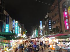 -六合夜市