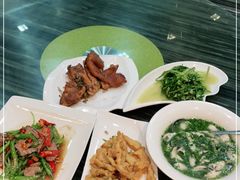 -华航饭店(华馨小区店)