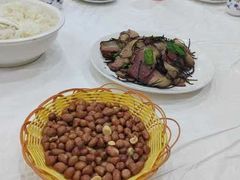 -乡土特色.冷锅鱼.牦牛肉汤锅