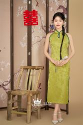点击看大图 -艾拉·女王婚纱礼服馆