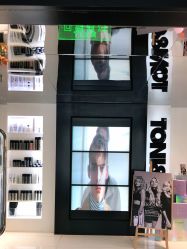 -TONI&GUY