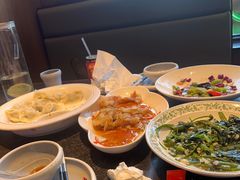 -五谷丰登农家院·地道胶东菜·海鲜烧烤(威海店)