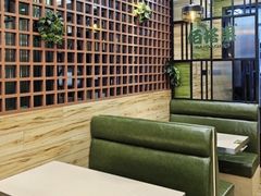 -佰搭果·广式茶餐厅(西华路店)