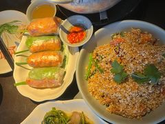 -大头虾越式风味餐厅(光明广场店)