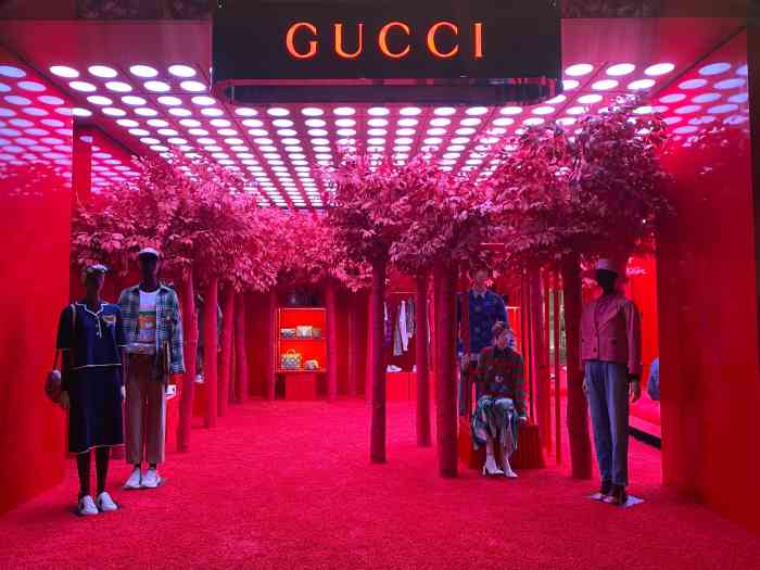 skp-s-"北京最近人气飙升的商场.昨儿路过大望路,."-大众点评移动版