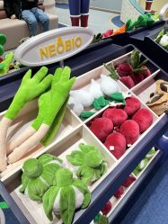 -奈尔宝家庭中心·亲子餐厅(北京东坝万达店)