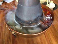 -东镇老火锅(长春路首店)