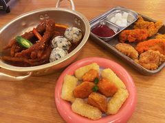 -WOW LUCKY创意韩料(龙阳广场店)