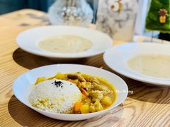 咖喱鸡肉饭-LRIS 乐瑞斯融合菜(天津之眼店)