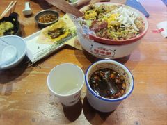 -怪噜范·老贵阳街头名小吃(鸿通城店)