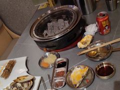 -围炉肉舍丹东海鲜烤肉·烤活鳗(步行街店)