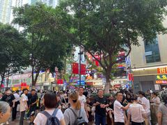 -八一路好吃街(雨田商务大厦店)