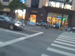 -盒马鲜生(馥邦国际店)