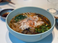 小锅米线-胡麻(静安嘉里店)