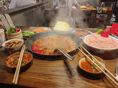 -萍姐火锅·公路夜市(武汉首店)