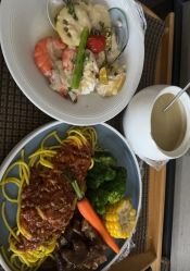 -臻康乃馨月子中心(集美店)