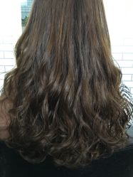 -明洞造型精品烫染