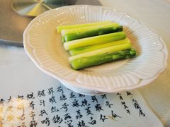 -壹零贰小馆(桂城石啃店)