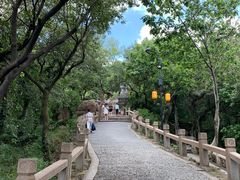 -灵岩山风景区